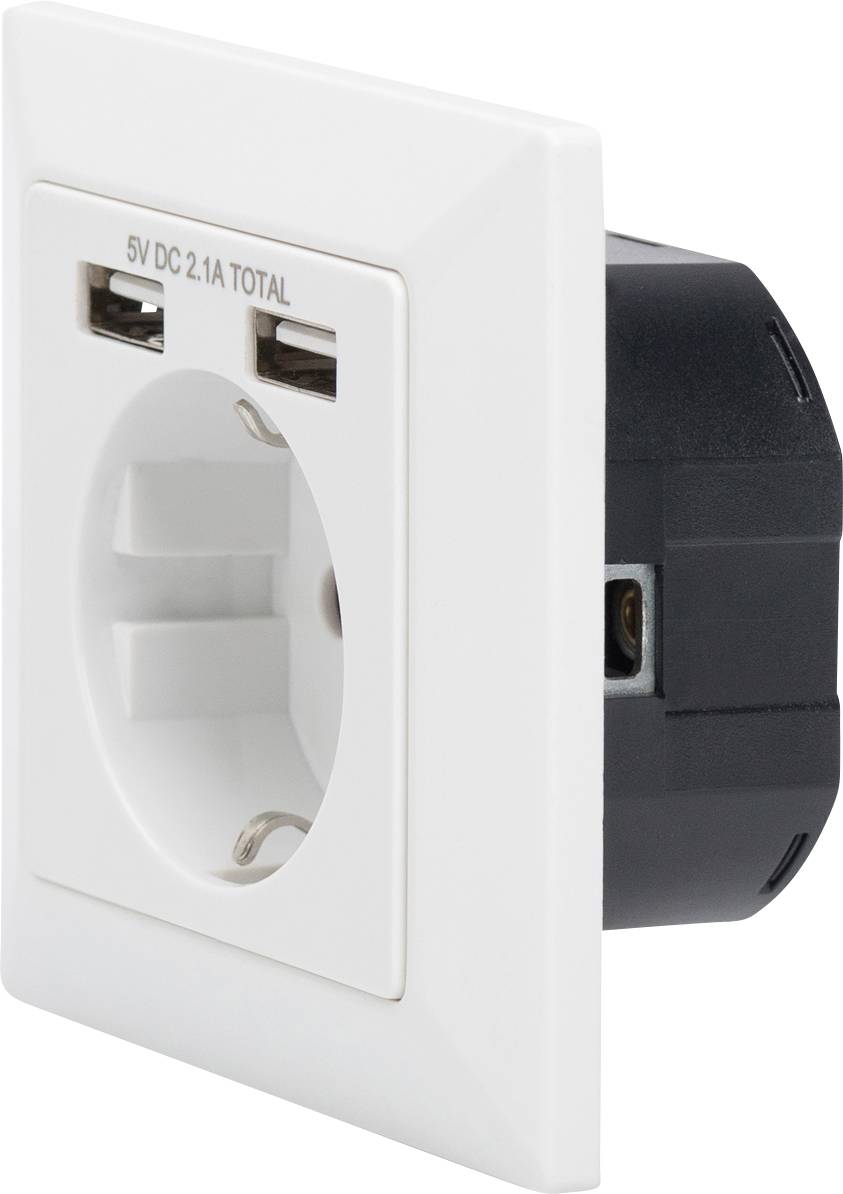 Fehér dugalj két USB-csatlakozóval, '5V DC 2.1A TOTAL' felirattal, fehér háttér előtt.