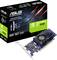 Egy ASUS GeForce GT 1030 grafikus kártya 2 GB memóriával. A csomag kiemeli a hatékony, egyetlen foglalatot elfoglaló dizájnt.