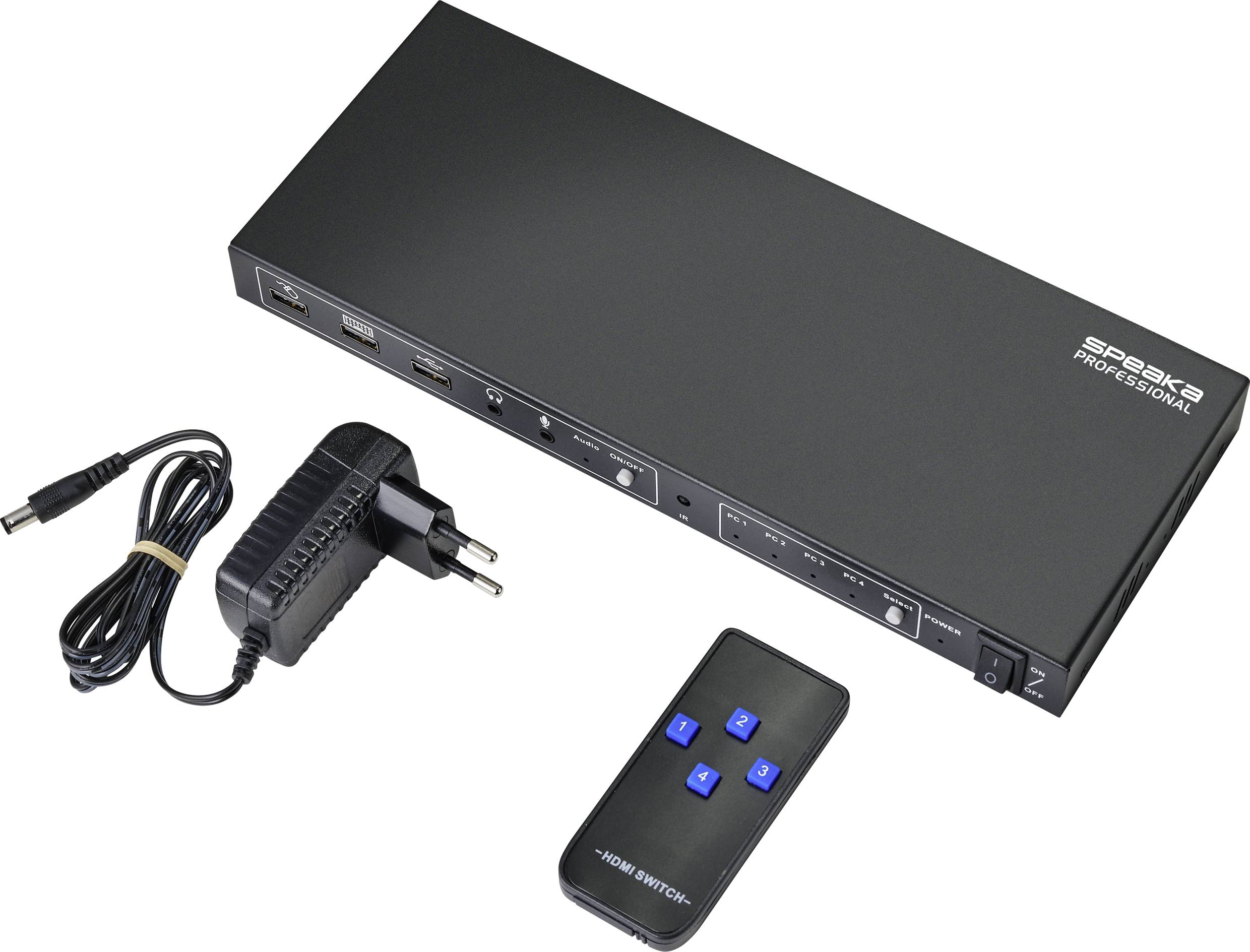 Egy HDMI-elosztó fekszik egy hálózati kábel és egy távirányító mellett. Az elosztónak több HDMI-csatlakozója van a készülékek számára.
