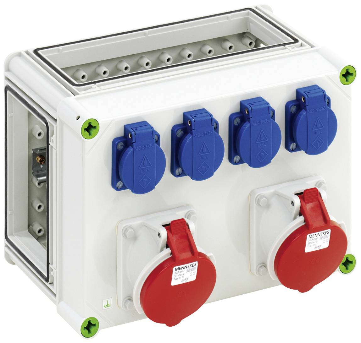 Elektromos elosztószekrény több kék és piros csatlakozóaljzattal, különböző elektromos készülékek csatlakoztatására alkalmas.