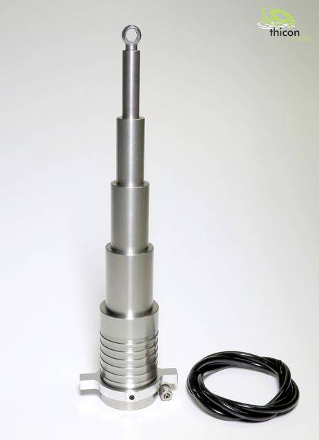 Ezüstös, teleszkópszerűen kihúzható aktuátor kábellel fehér háttér előtt. Céges logó a jobb felső sarokban.