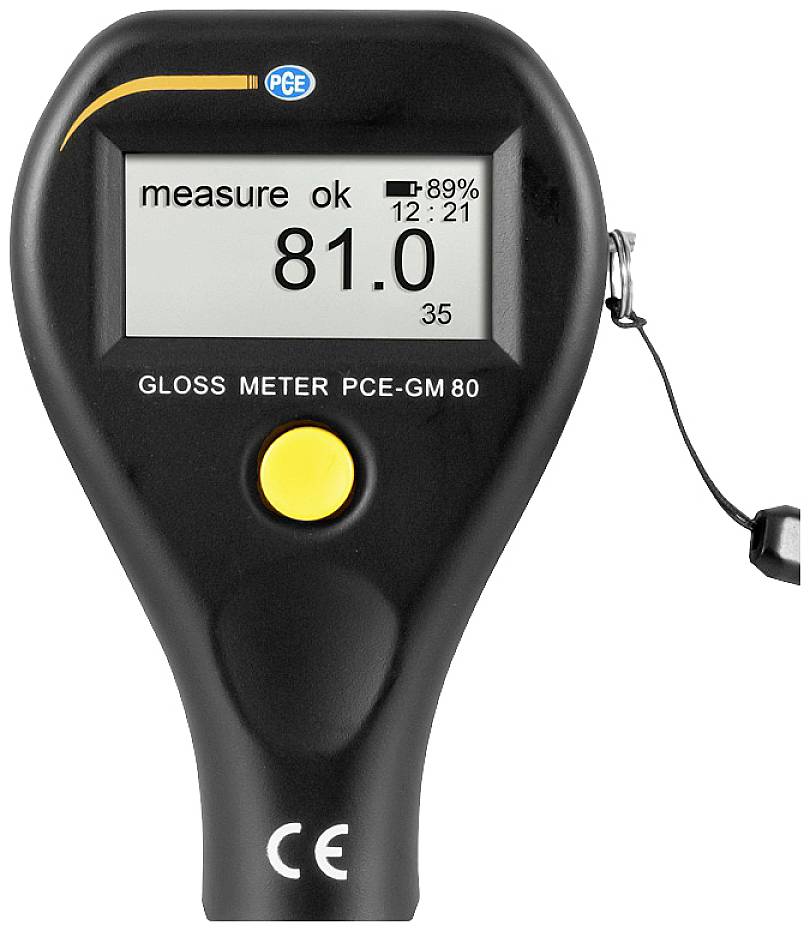 Egy fénymérő készülék 81,0 értéket mutat egy digitális kijelzőn, amelynek akkumulátora 89%-ban van feltöltve.