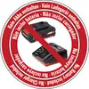 'Akkumulátor nem tartozék. Töltő nem tartozék.' több nyelven szerepel egy piros keretű körben, amelyen áthúzott töltőkészülék képe látható.