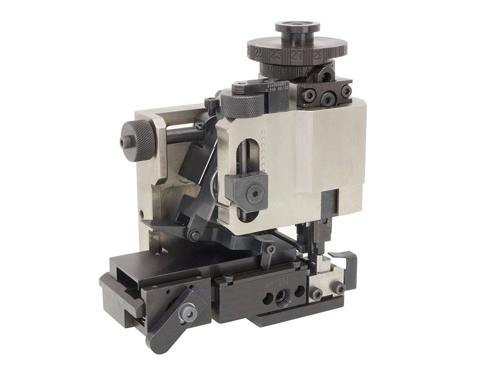 Molex 639024000 Krimpelő szerszám
