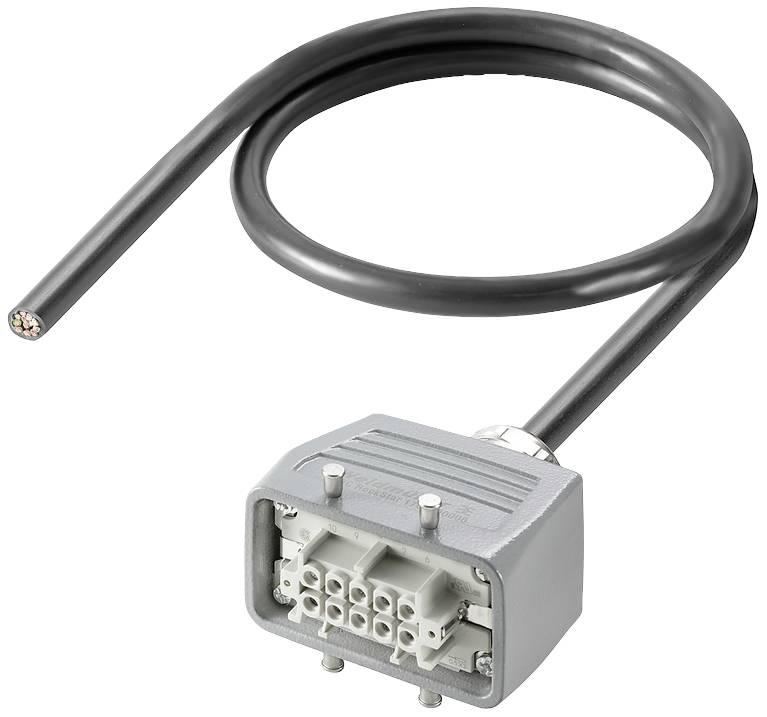 Egy szürke elektromos kábel, amelynek végén egy téglalap alakú csatlakozó található, és több fémérintkezőt mutat.