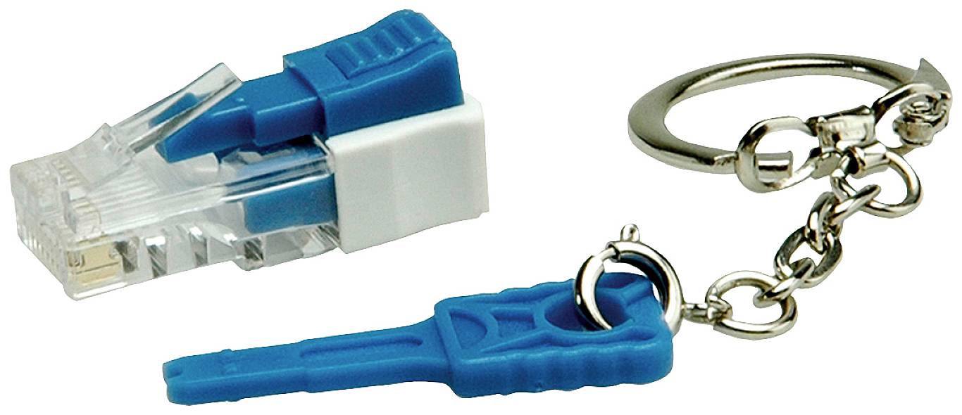 Egy kék hálózati kábel formájú kulcstartó egy valódi, kék retesszel ellátott RJ45-es csatlakozó mellett.