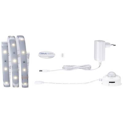 LED-fénycsík szett, amely tartalmaz flexibilis LED-csíkokat, egy tápegységet, csatlakozókábelt és egy mozgásérzékelőt.