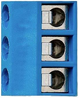 Kék hárompólusú csatlakozókapocs elektromos bekötéshez ezüst érintkezőkkel. Alkalmas több kábel csatlakoztatására.