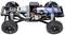 Távirányítású autóváz látható elektromos motorral, kábelezéssel és járműfutóművel. Bemutatja a technikai belső alkatrészeket.