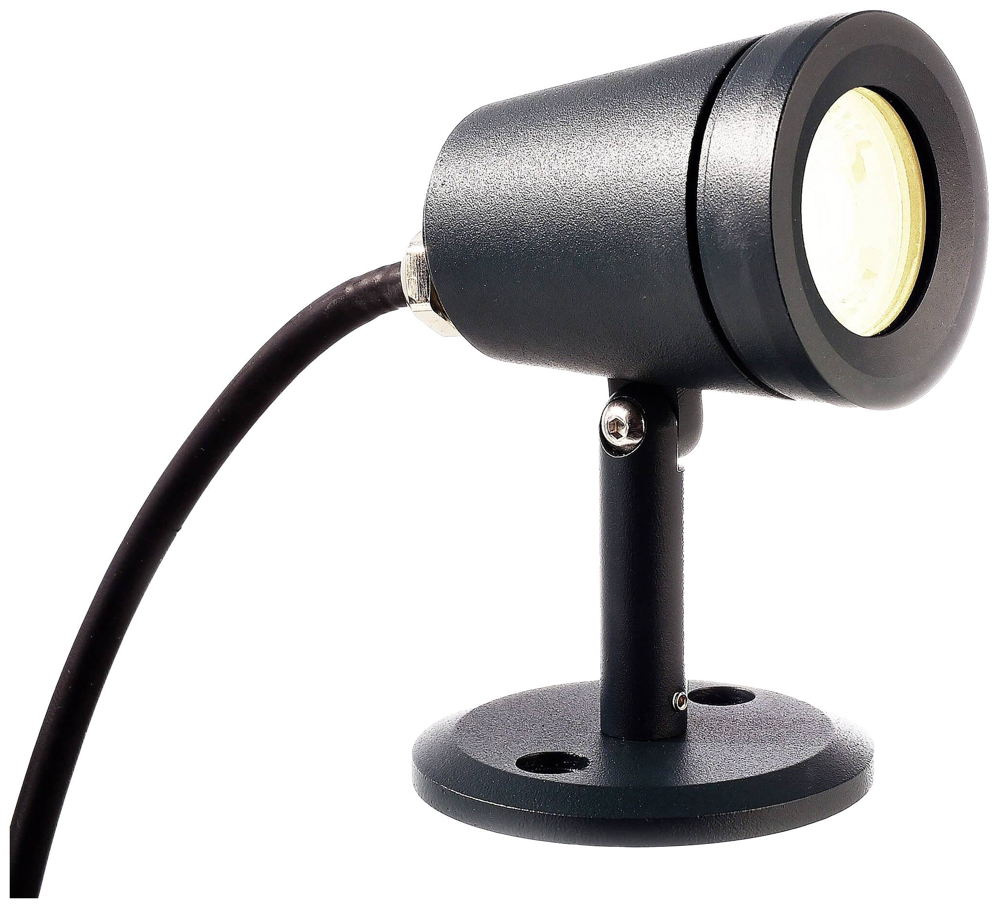 Kis, fekete LED-reflektor, kábellel csatlakoztatva állványra szerelve, kerti vagy kültéri világításra alkalmas.