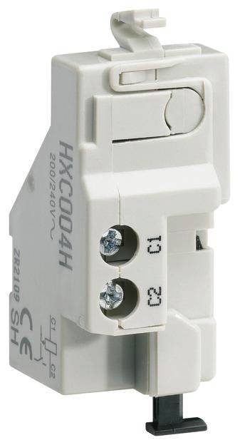 Egy HX C004H feliratú elektromos relé modul, 200-240V-ra tervezve, két csavaros csatlakozóval és CE-jelöléssel.