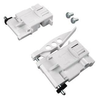 Egy fehér csatlakozókészlet két rögzítőcsavarral sínek vagy elektromos berendezések telepítéséhez. A fő alkatrészek ábrázolva vannak.