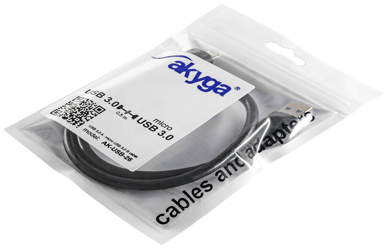Csomagolt Akyga USB 3.0 kábel, Mikro-USB és USB 3.0 csatlakozóval. Fekete kábel átlátszó műanyag borítással, márkalogóval és modellszámmal.