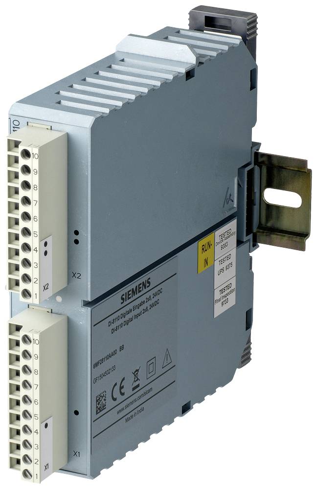 Egy elektronikus eszköz több csatlakozókapoccsal az oldalán, valószínűleg egy vezérlőmodul, Siemens-logóval.