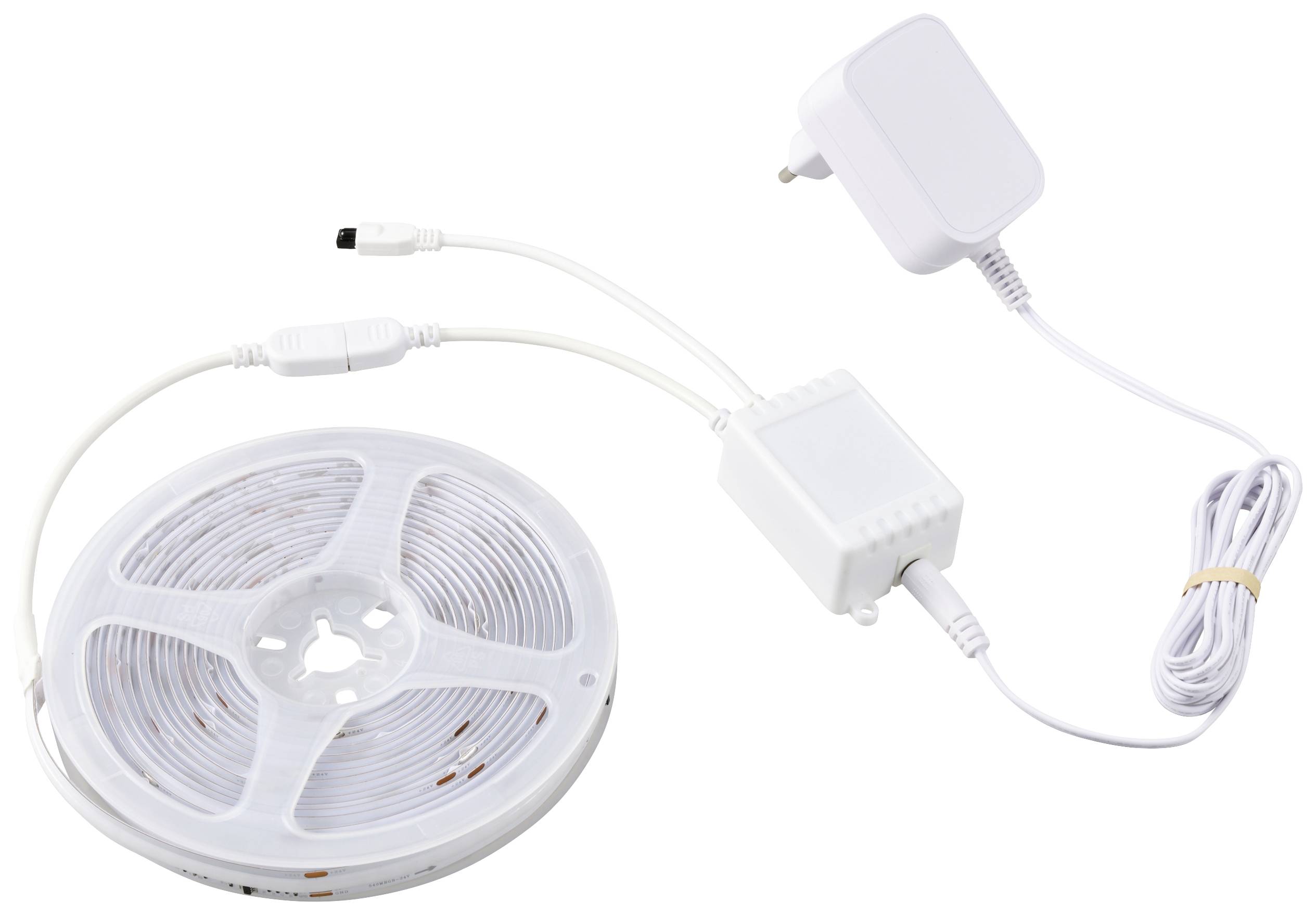 Egy LED-szalag tekercs tápegységgel és kábellel, telepítésre készen, mutatja a beltéri világítási rendszert.