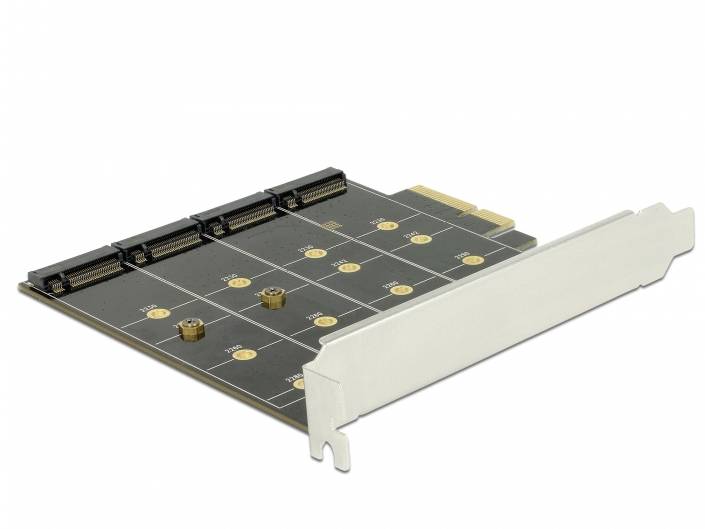 Bővítőkártya csatlakozókkal és érintkezőkkel fekete nyomtatott áramköri lapon (PCB), számítógépbe történő telepítésre.