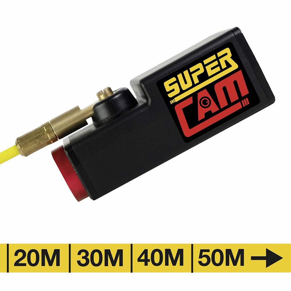 Egy szuper kamera eszköz egy sárga kábellel látható. Alatta egy mérőskála található 20M-től 50M-ig.