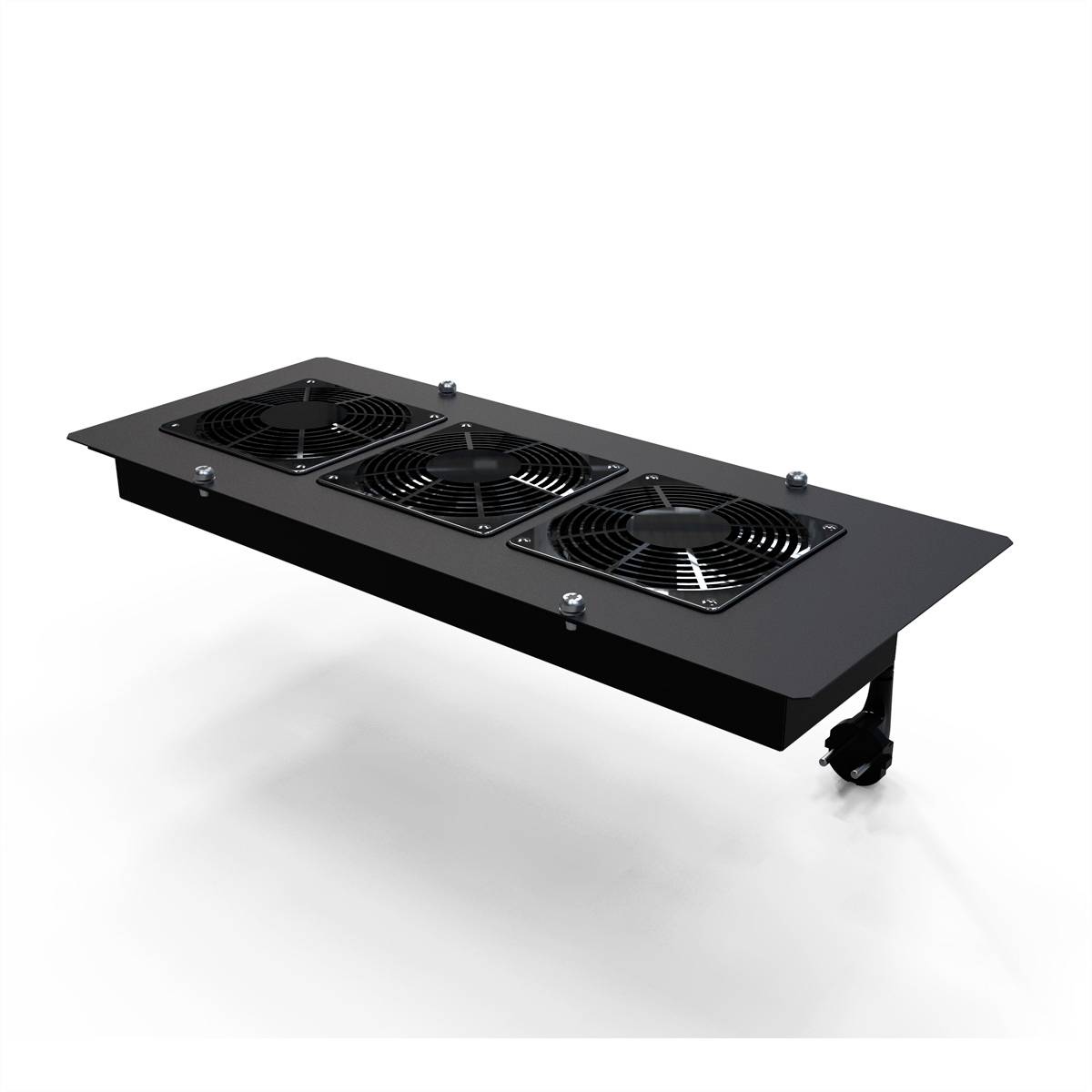 Egy fekete fémventilátor három ventilátorral és rögzítő szerkezettel, valószínűleg elektronikai eszközök hűtésére szolgál.