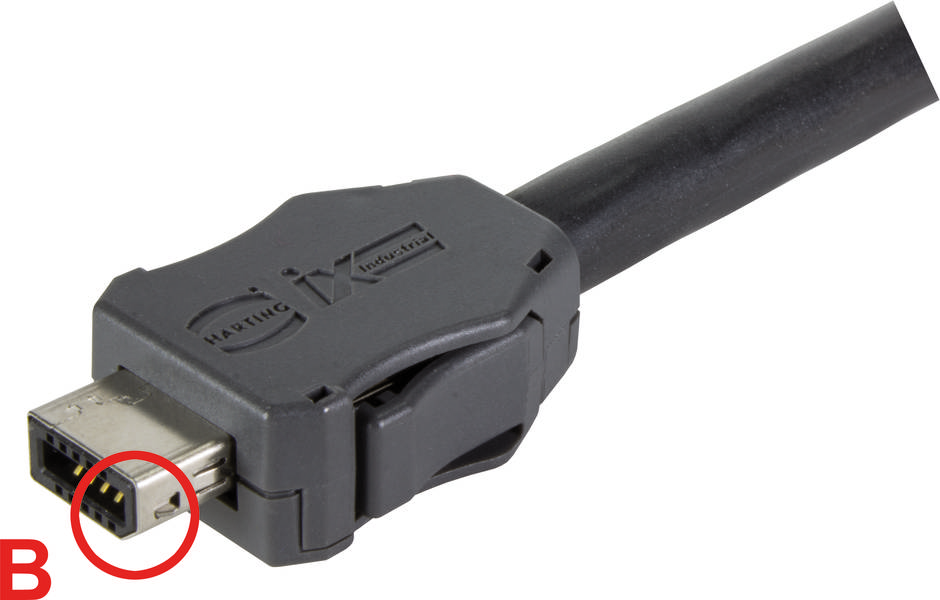 Egy fekete adatkábel téglalapú csatlakozóval, amelyen a 'Marking' felirat szerepel a csatlakozón. Piros kör jelöli a B csatlakozási területet.