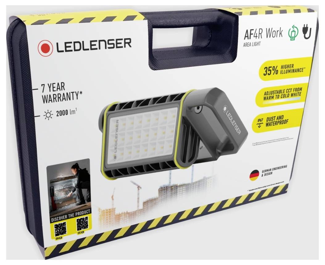 Egy Ledlenser kompakt LED-munkalámpa, amely egy dobozban érkezik, 2000 lumen fényerővel, IP54 vízállósággal, 7 év garanciával, 35%-kal nagyobb fényerősséggel.