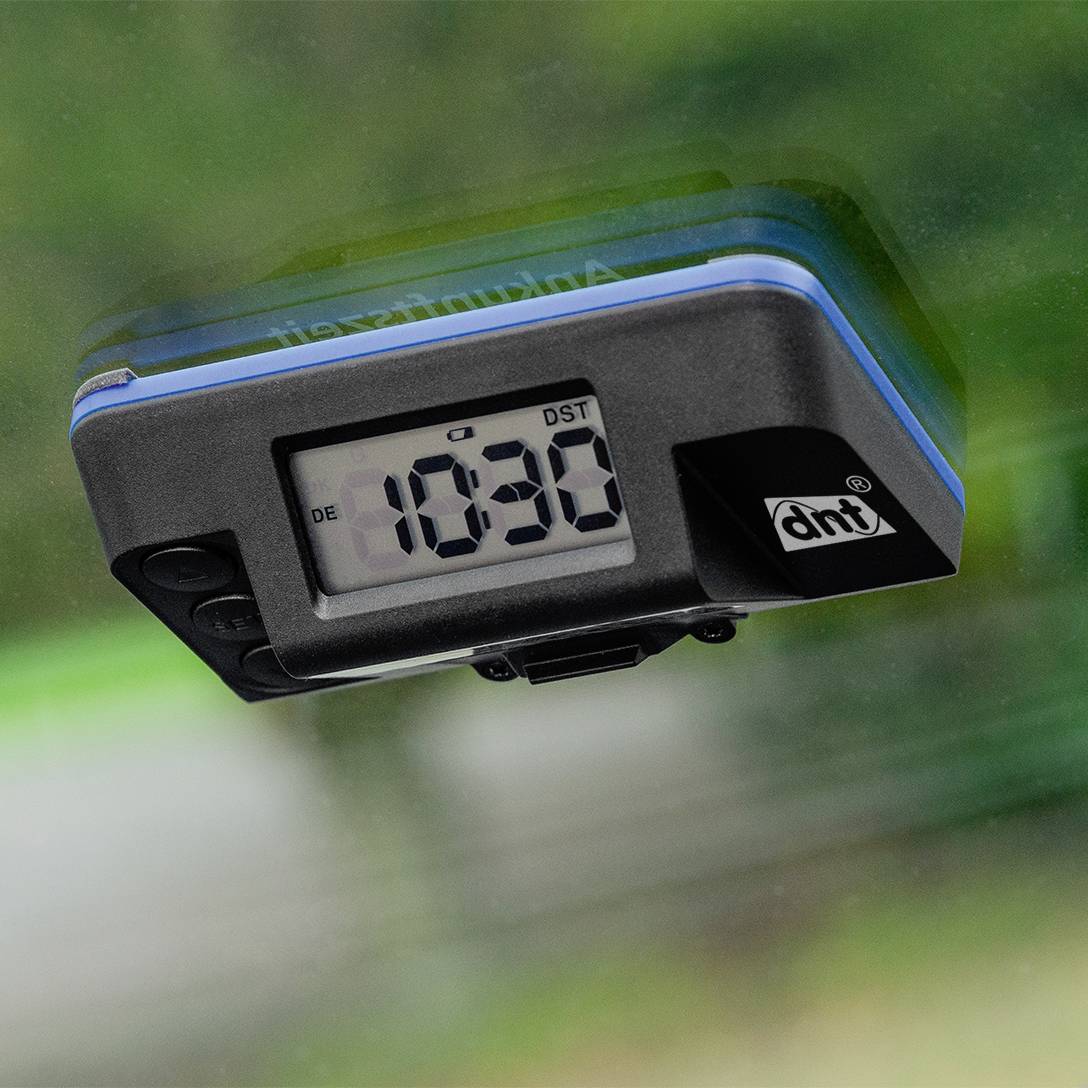 dnt DNT000022 Parkoló korong Alkalmas (autómárka): Universal 83 mm x 24 mm x 53 mm Első szélvédőhöz