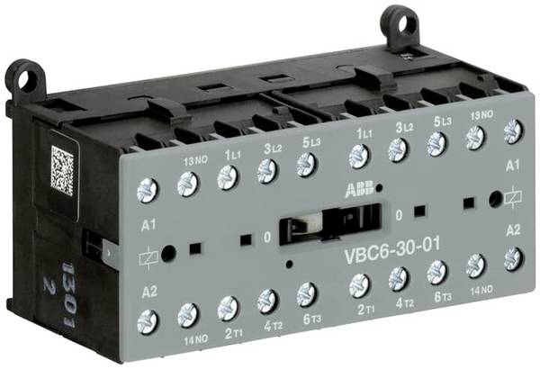 ABB VBC6-30-01-01 Irányváltó kapcsoló  3 záró 4 kW      1 db
