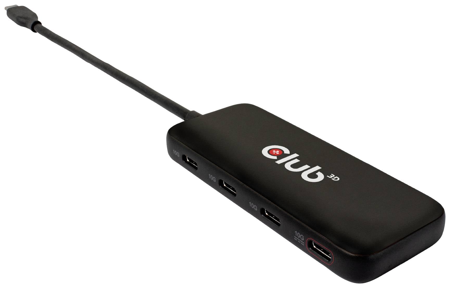 Egy fekete többportos adapter, amelynek több HDMI- és USB-csatlakozója van, a tetején a 'Club 3D' logóval.