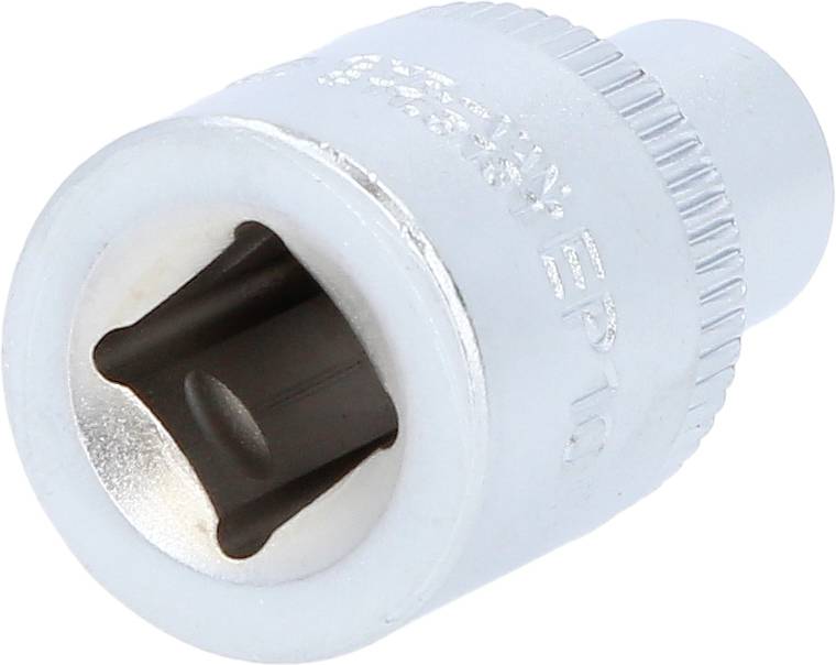Egy ezüstszínű hatszögletű dugókulcs-hatszöganya adapter, amelyet gyakran alkalmaznak a szerszámtechnikában.