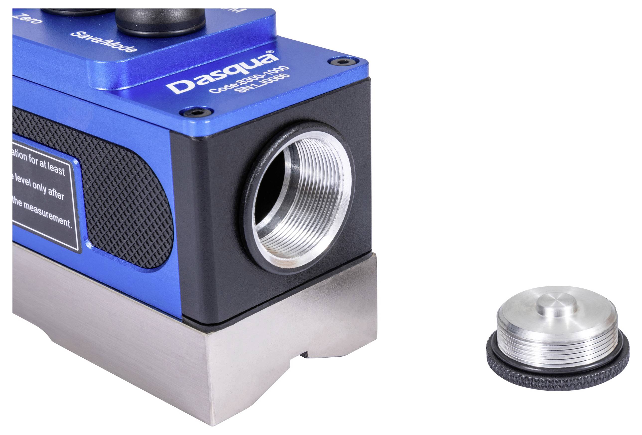 „Dasqua" márkajelzésű kék és fekete mérőhasáb és annak fém csavarzáródása, valószínűleg precíziós mérésekhez használt mérnöki vagy gyártási alkalmazásokban.