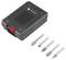 Öt gravírozóceruza különböző hegyekkel egy fekete, zárt műanyag tokozás mellett, amelynek piros a zárja.