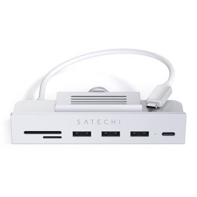 Egy ezüstszínű Satechi USB-C dokkoló állomás több csatlakozóval: SD-kártyaolvasó, USB-A portok és töltőcsatlakozó.