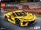 LEGO Technic Chevrolet Corvette modellépítő készlet, sárga, 732 darabos. 9 éves kortól ajánlott. Sivatagi háttérrel ellátott kép.