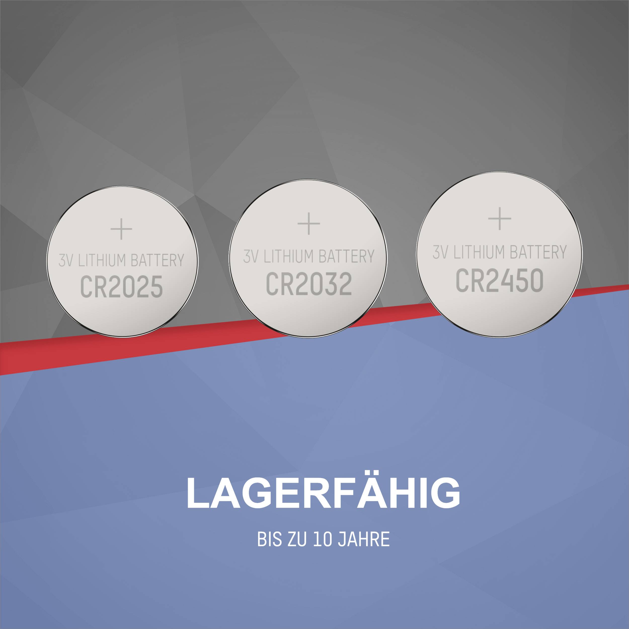 Három gombelem (CR2025, CR2032, CR2450) szürke háttérben kék területtel. Szöveg alul: 'Akár 10 évig tárolható'.