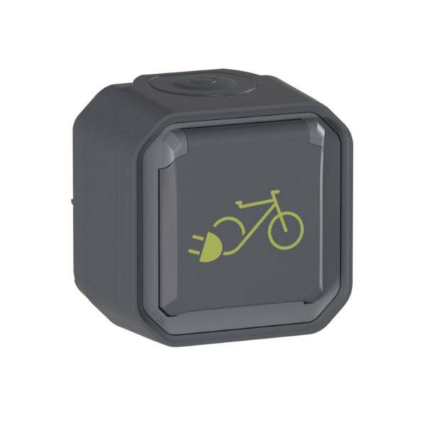 Egy négyzet alakú kapcsoló egy e-bike szimbólummal és egy csatlakozóval élénkzöld színben, sötét háttér előtt.