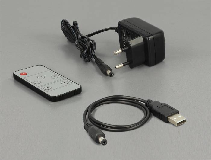 Delock 18685 HDMI switch 3D lejátszás lehetséges, Távirányítóval, Ultra HD-re alkalmas, Fém ház 3840 x 2160 pixel-3