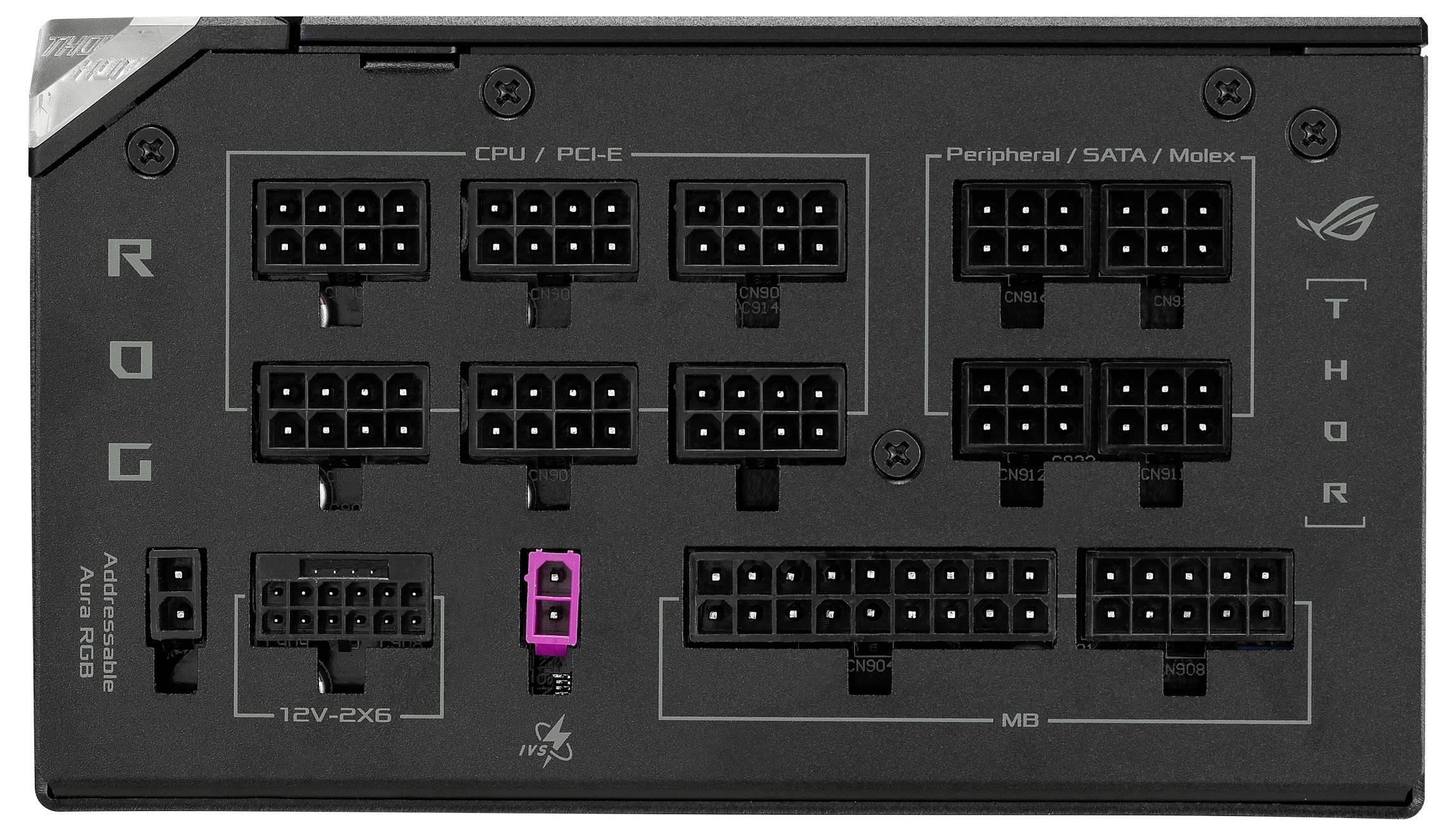 Több csatlakozóaljzat egy számítógép tápegységén, amelyeken a CPU, PCI-E, SATA, Molex és RGB feliratok láthatók, a 'ROG Thor' márka termékén.