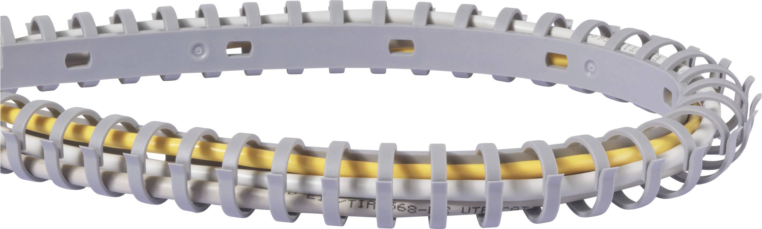 Egy szürke kábelcsatorna sárga és szürke kábelekkel benne. A csatorna spirális szerkezettel rendelkezik a kábelek összefogása és rendszerezése érdekében.