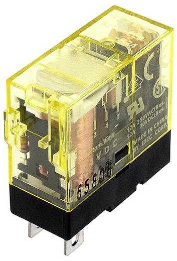 Egy sárga elektromechanikus relé átlátszó burkolattal mutatja belső komponenseit. A feszültségspecifikációk leolvashatóak.