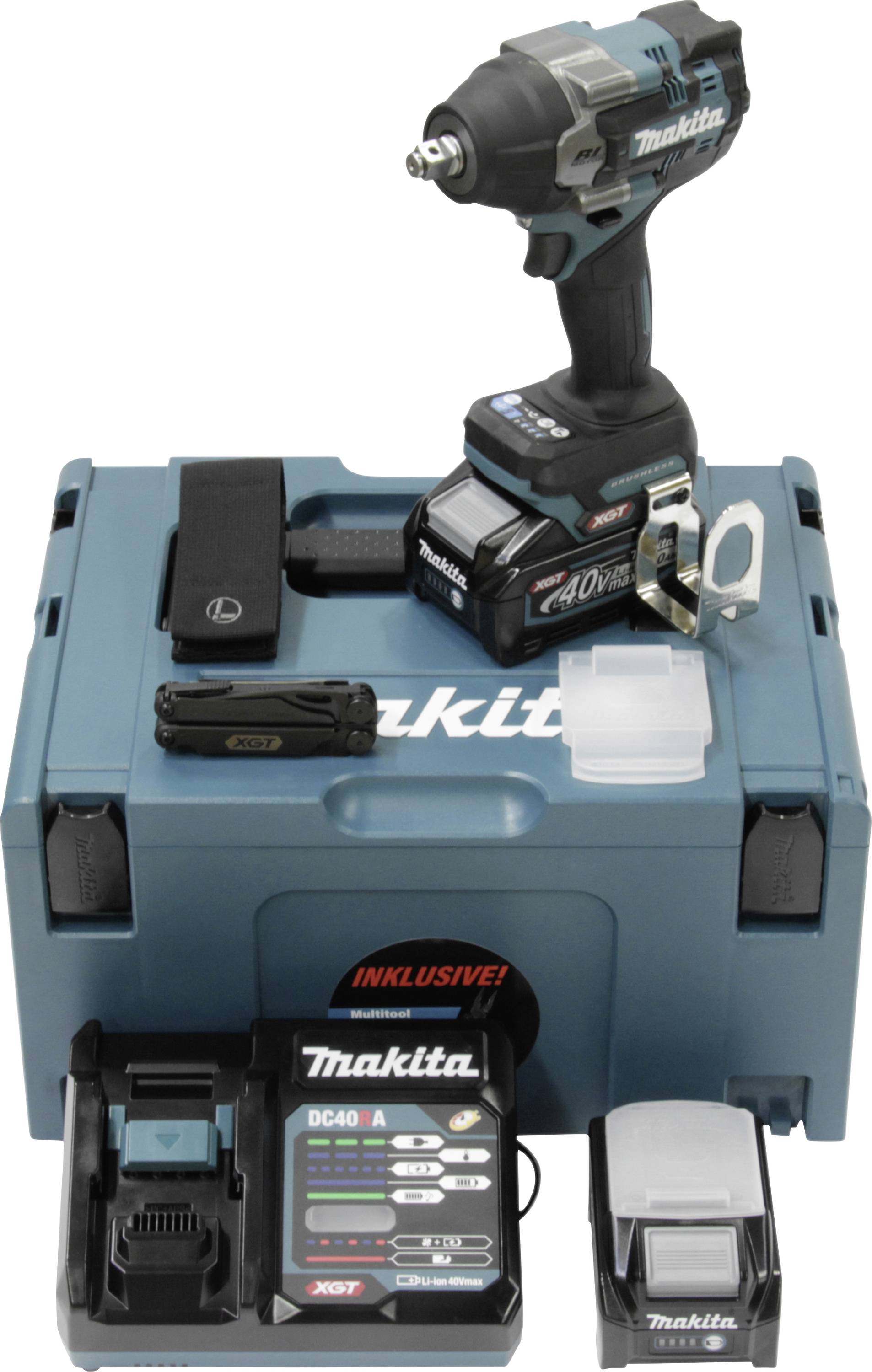 Makita akkus csavarozó szett: Tartalmaz egy fekete és egy kék akkus csavarozót, két akkumulátort, egy töltőt és egy szállító táskát.