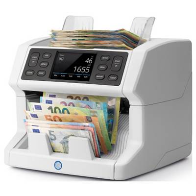 Egy fehér pénzszámláló gép euró bankjegyeket számol. A kijelzők mutatják a megszámolt bankjegyek darabszámát és összértékét.