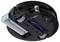 Egy körkörös padlótisztító robot alulnézete, tisztítókefével, kerekekkel és érzékelőkkel.