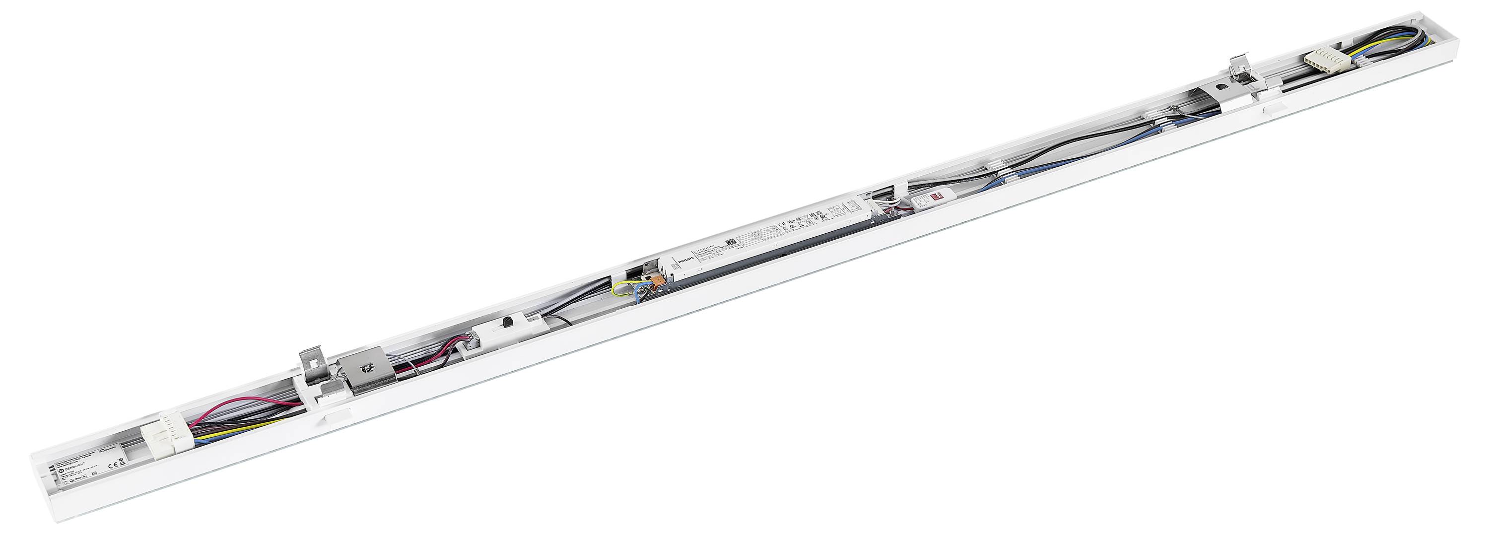 Elektronikus LED-meghajtó hosszúkás házban bekötéssel és csatlakozó kapcsokkal, fénycsövekhez alkalmas.