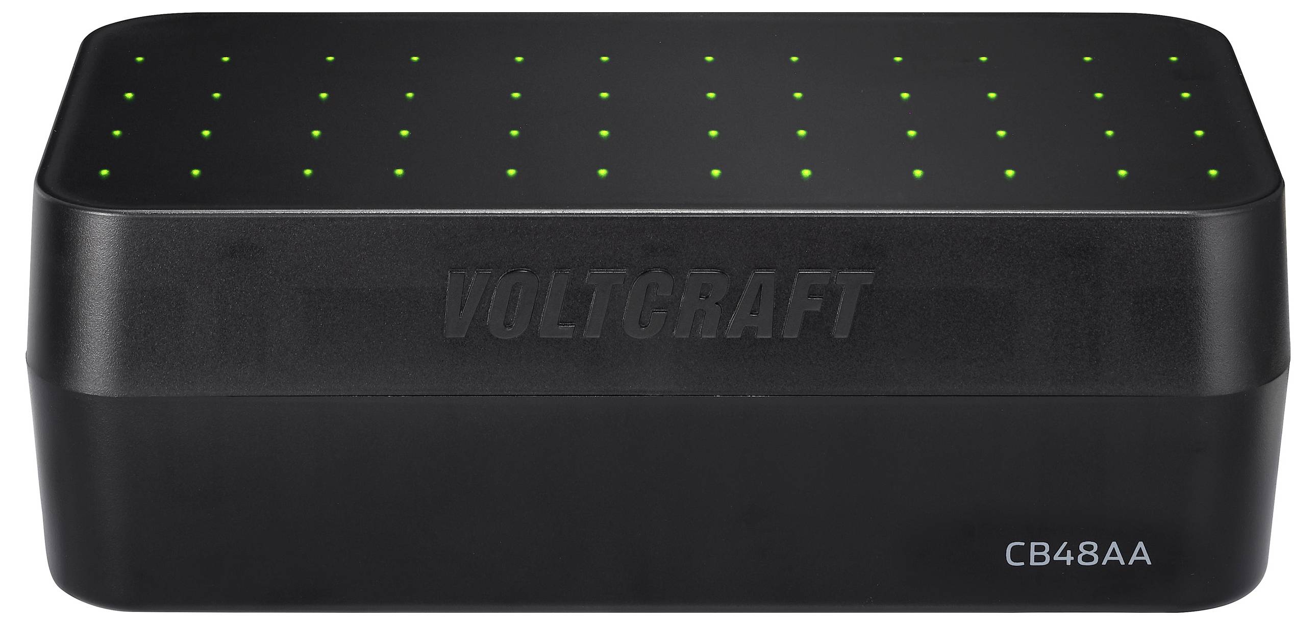 Egy fekete Voltcraft CB48AA akkumulátortöltő, amelynek tetején zöld jelzőfények mutatják a töltés állapotát.