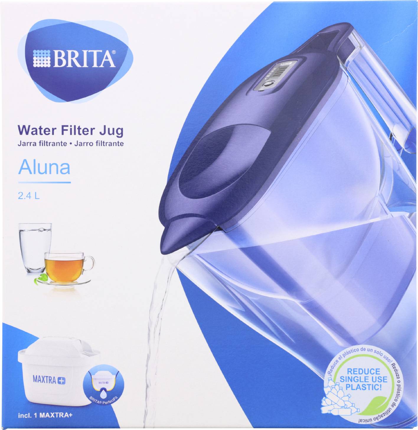 BRITA Vízszűrő Kancsó Aluna, 2.4L" csomag, amelyen egy kancsó vizet önt. Tartalmaz egy Maxtra+ szűrőt, támogatja az egyszer használatos műanyag csökkentését.