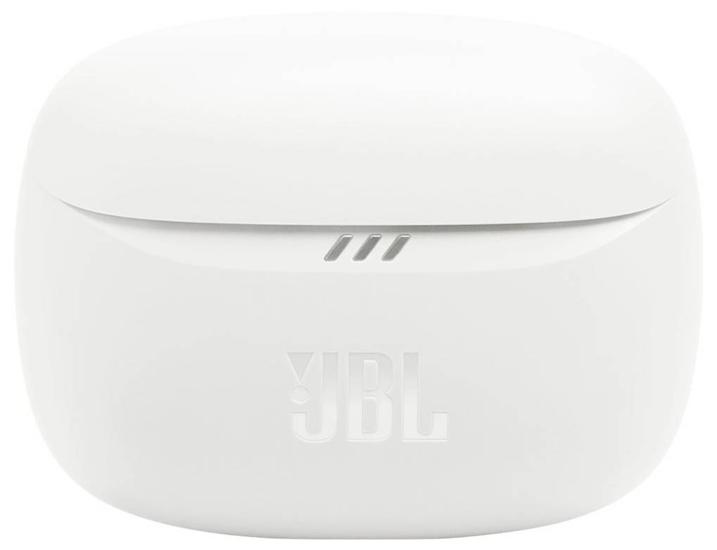 Fehér töltőtok fülhallgatókhoz JBL logóval elöl, zárt fedéllel.