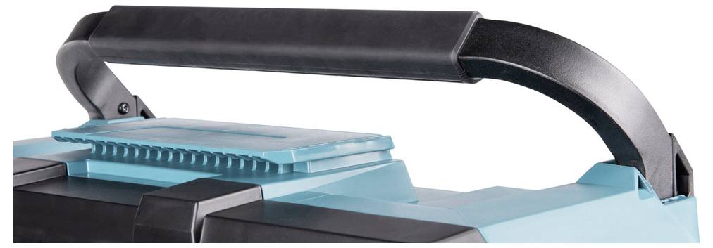 Egy kék szerszámosdoboz fogantyújának nagyított nézete fekete fogással, amely a robusztus kialakítás és a könnyű hordozhatóság kiemelésére szolgál.