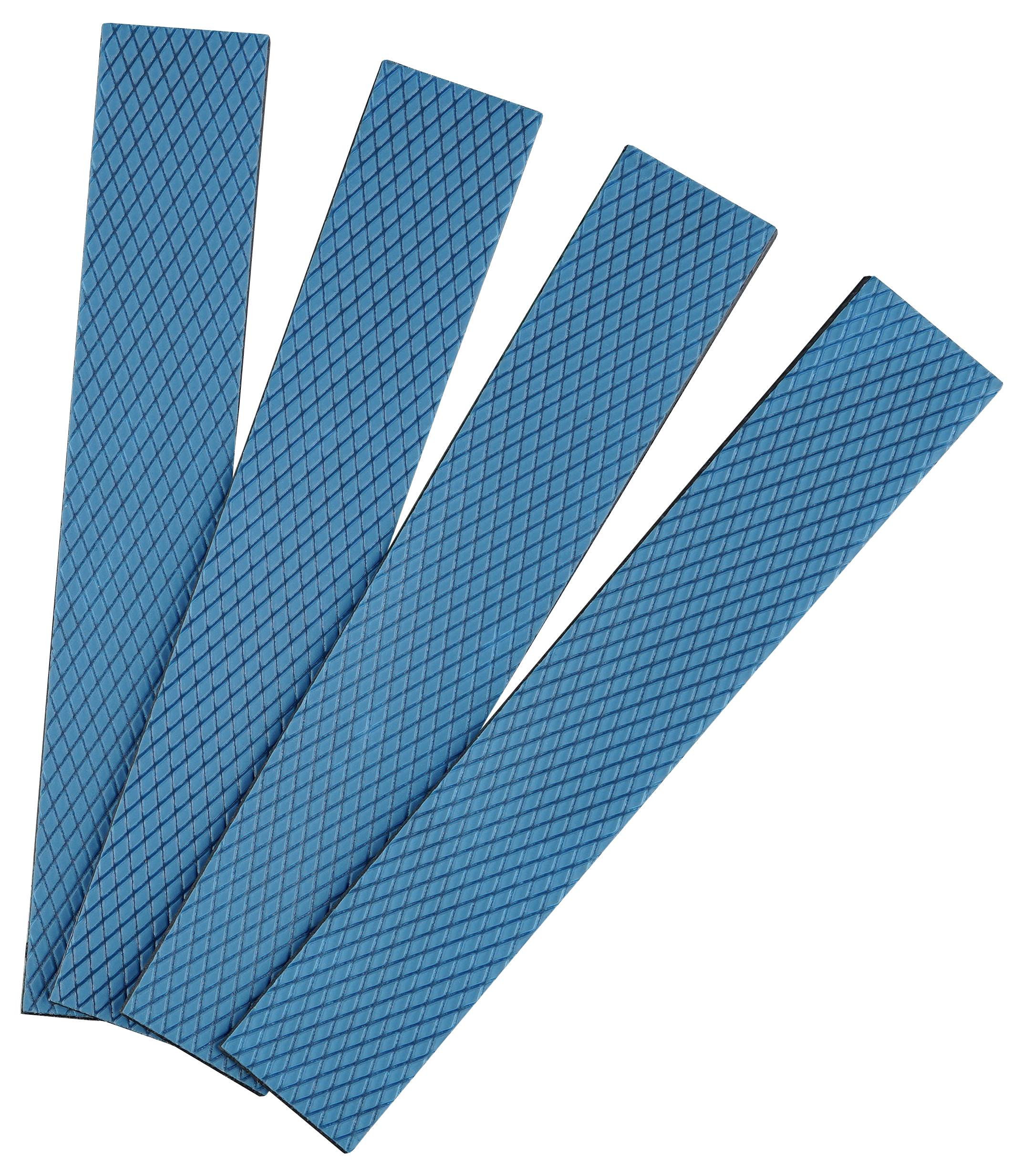 Négy kék, téglalap alakú csík átlós rácsozattal, kissé legyezőszerűen szétterítve.