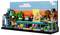 Egy élénk, kockás panoráma LEGO elemekből, amely egy vidám tájat ábrázol fákkal, egy vízeséssel és naplementével a háttérben.