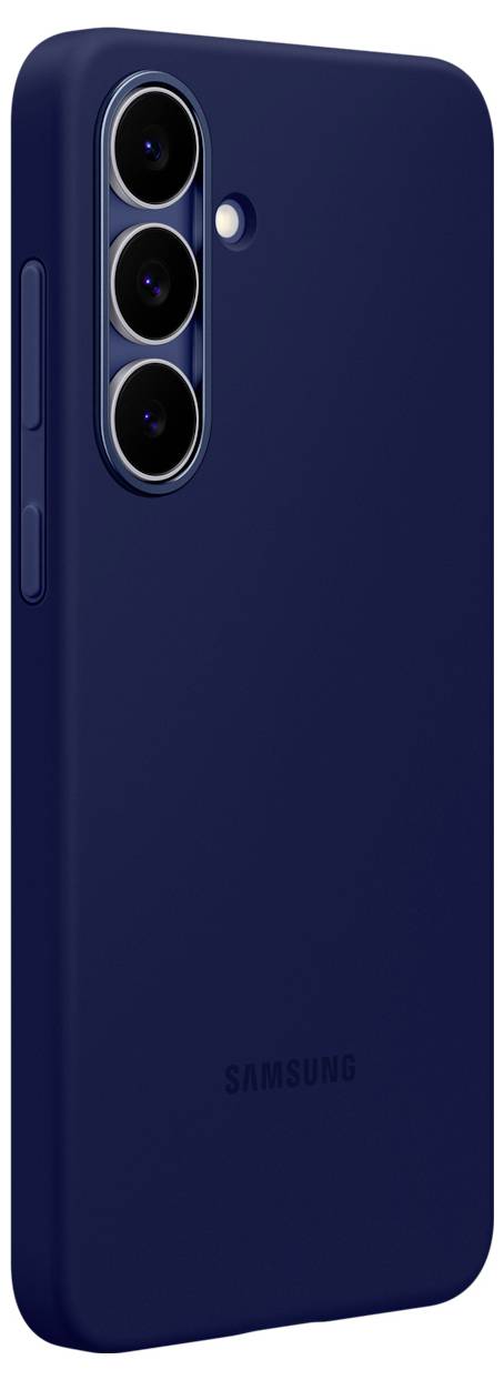 Egy sötétkék okostelefon tok három kameralencsével, amelyet hátoldalán mutatnak be.