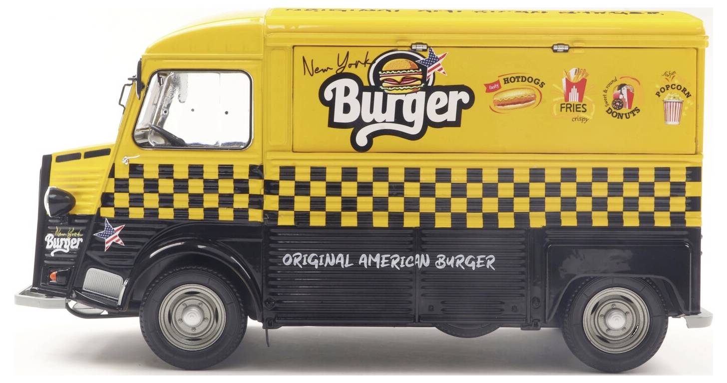 Egy sárga és fekete ételbusz, amelyet dekorációk díszítenek, például hamburger logó, sakktáblaminta és az "Eredeti Amerikai Hamburger" felirat.